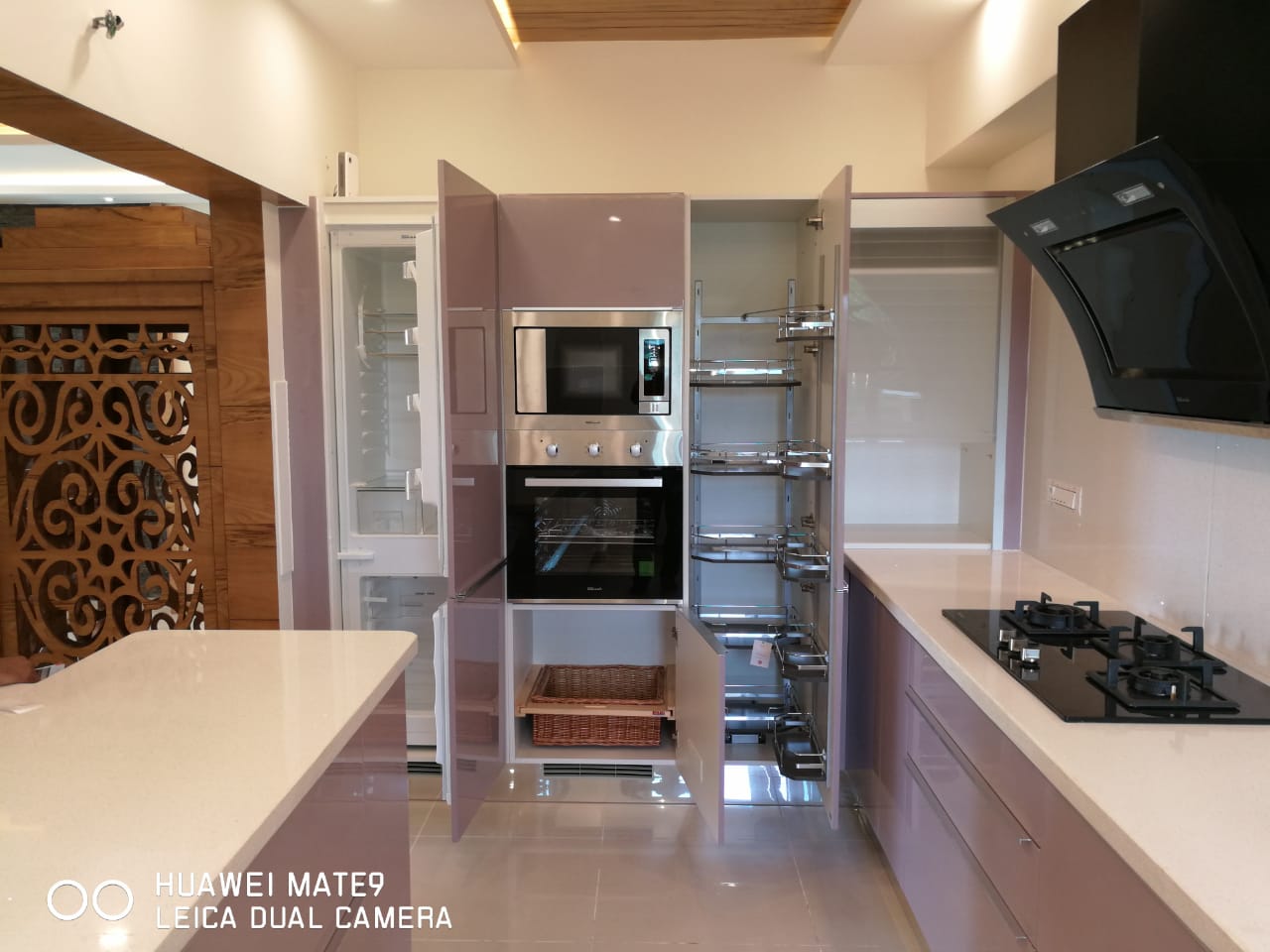 AVM Granite Luxury Modular Kitchen